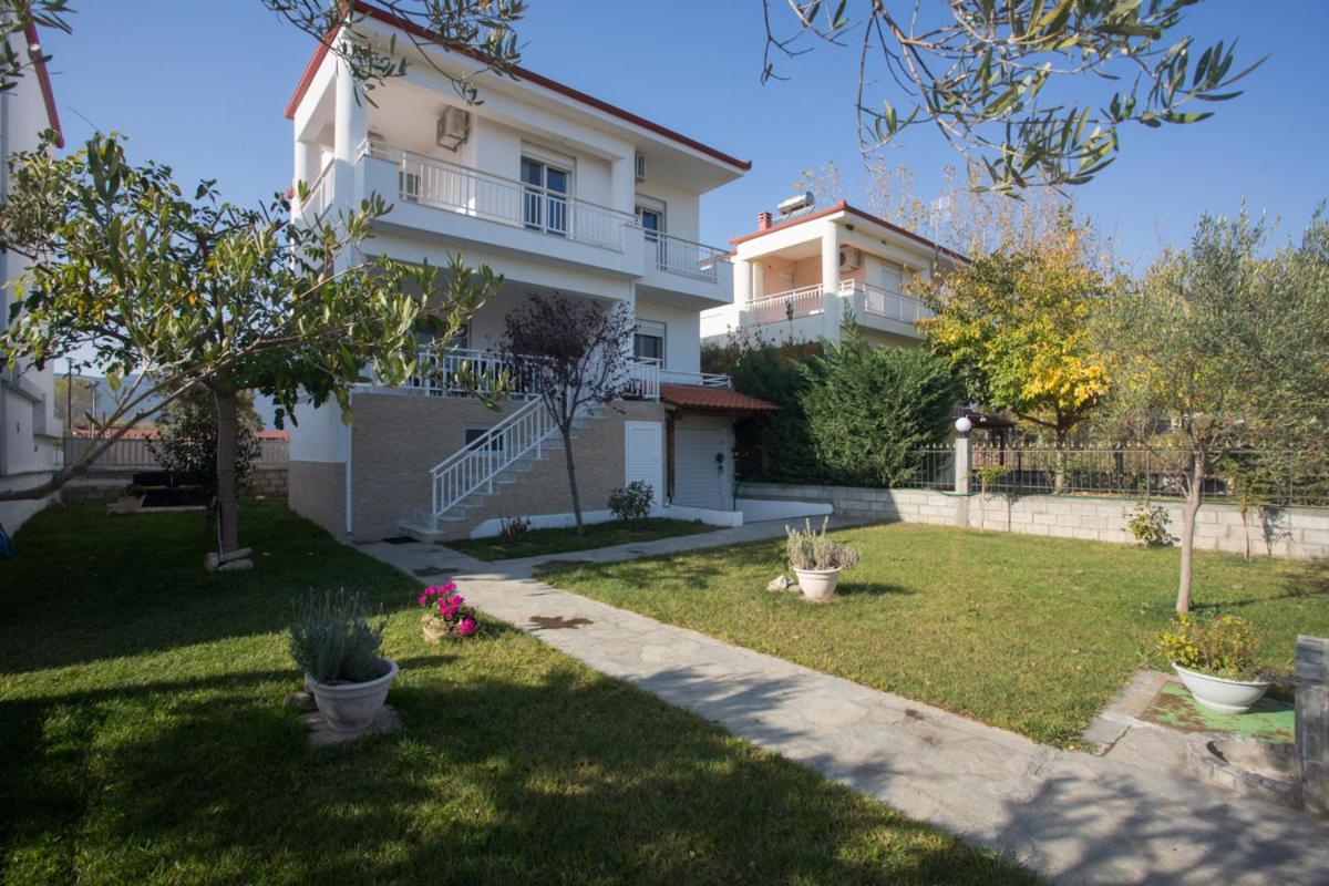 Villa Balsamico - Appartement Vue Sur Le Jardin Vrasna Exterior photo